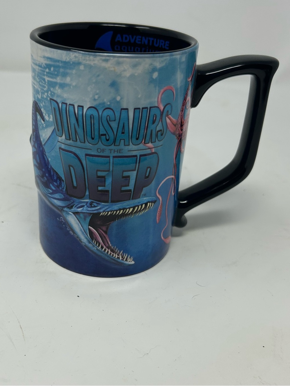 2015 Dinosaurs of the deep Adventure Aquarium Nj Mug in Excellent condition